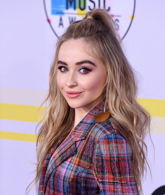 Sabrina Carpenter Poster 3163999