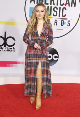 Sabrina Carpenter Poster 3164012