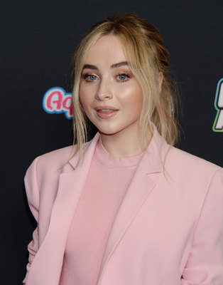 Sabrina Carpenter Poster 3754388