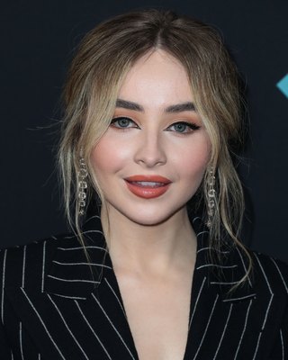 Sabrina Carpenter Poster 3754401