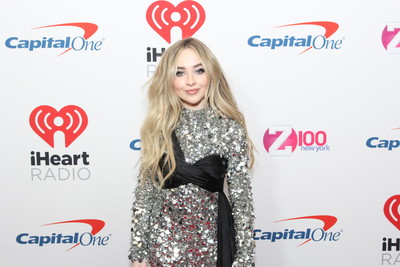 Sabrina Carpenter Poster 3754444