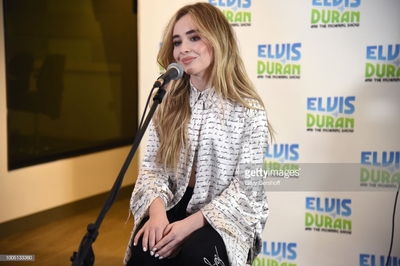 Sabrina Carpenter Poster 3754476