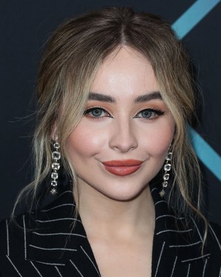Sabrina Carpenter Poster 3754480