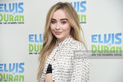 Sabrina Carpenter Poster 3754488