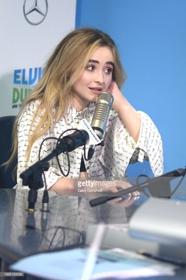 Sabrina Carpenter Poster 3754541