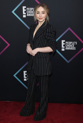Sabrina Carpenter Poster 3754543