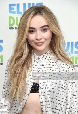 Sabrina Carpenter Poster 3754546
