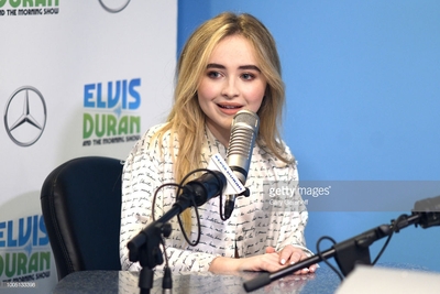 Sabrina Carpenter Poster 3754548