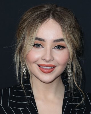 Sabrina Carpenter Poster 3754557
