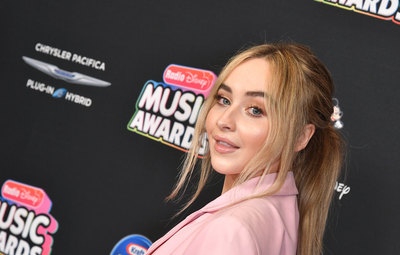 Sabrina Carpenter Poster 3754562