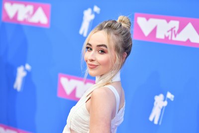 Sabrina Carpenter Poster 3754575