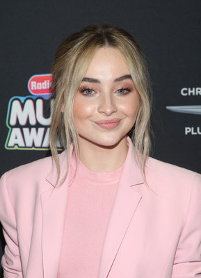 Sabrina Carpenter Poster 3812951