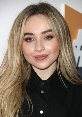 Sabrina Carpenter Poster 3812965
