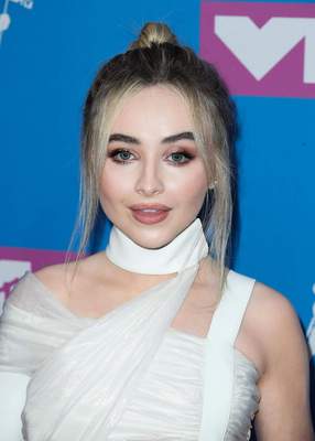 Sabrina Carpenter Poster 3813012