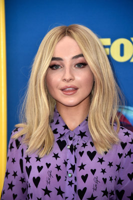 Sabrina Carpenter Poster 3813060