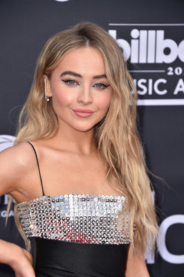 Sabrina Carpenter Poster 3838015