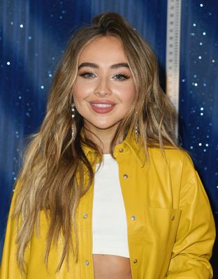 Sabrina Carpenter Poster 3898163