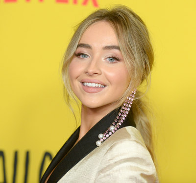 Sabrina Carpenter Poster 3898181