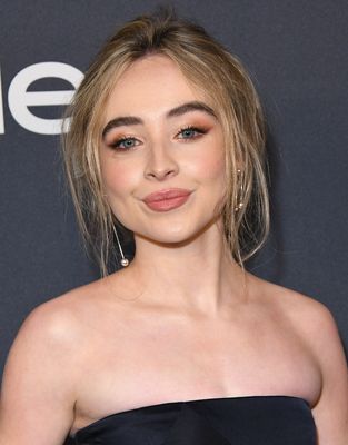 Sabrina Carpenter Poster 3944999