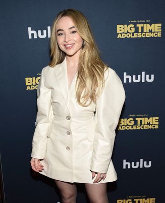 Sabrina Carpenter Poster 3945003