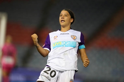 Samantha Kerr Poster 3700040