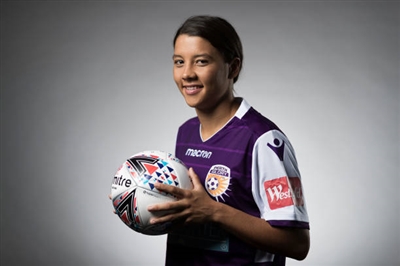 Samantha Kerr Poster 3700046