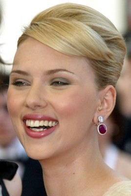 Scarlett Johansson Poster 1250634