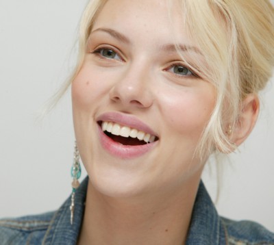 Scarlett Johansson Poster 1443675