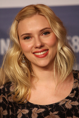 Scarlett Johansson Poster 2076420