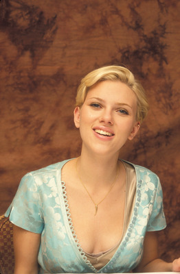 Scarlett Johansson Poster 2086290