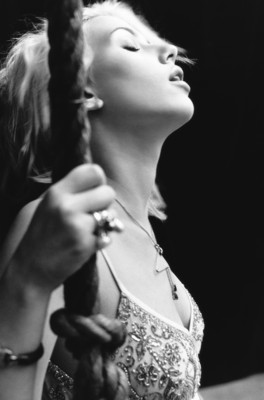 Scarlett Johansson Poster 2086336