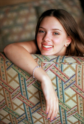 Scarlett Johansson Poster 2086374