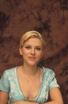 Scarlett Johansson Poster 2086466