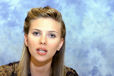 Scarlett Johansson Poster 2086480