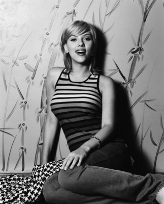 Scarlett Johansson Poster 2093002