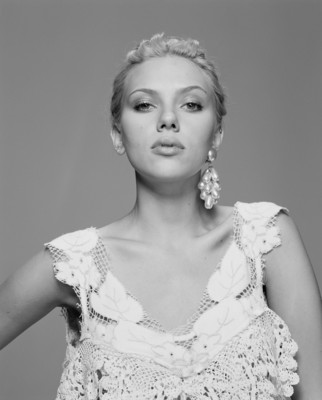 Scarlett Johansson Poster 2093004