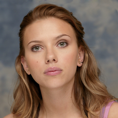 Scarlett Johansson Poster 2229907