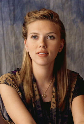 Scarlett Johansson Poster 2229944