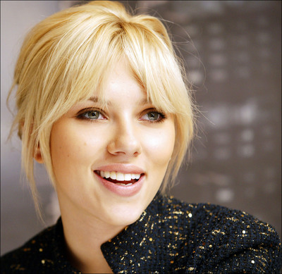Scarlett Johansson Poster 2229972