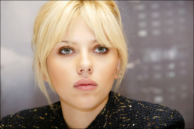 Scarlett Johansson Poster 2230050
