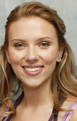 Scarlett Johansson Poster 2238273