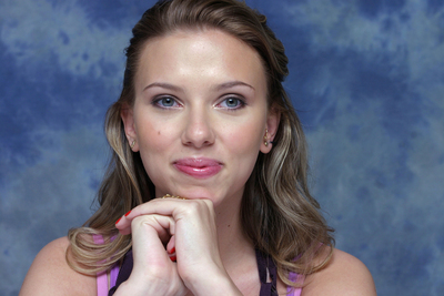 Scarlett Johansson Poster 2238327