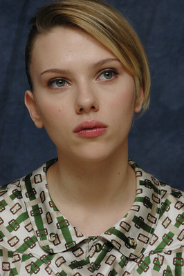 Scarlett Johansson Poster 2238349