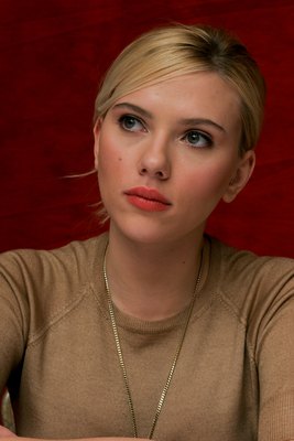 Scarlett Johansson Poster 2254000
