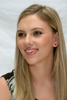 Scarlett Johansson Poster 2269706