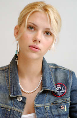 Scarlett Johansson Poster 2269734