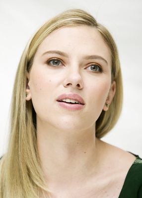 Scarlett Johansson Poster 2290197