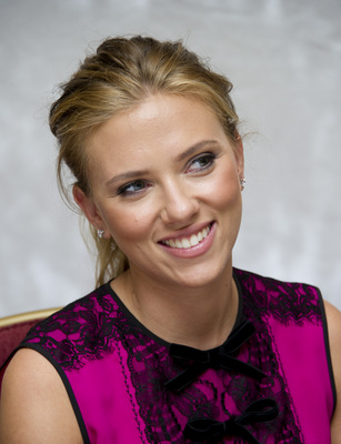 Scarlett Johansson Poster 2346323