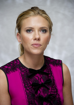Scarlett Johansson Poster 2346330