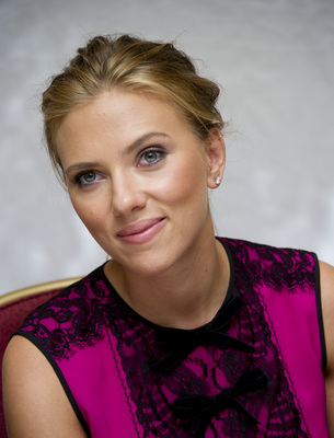 Scarlett Johansson Poster 2346331